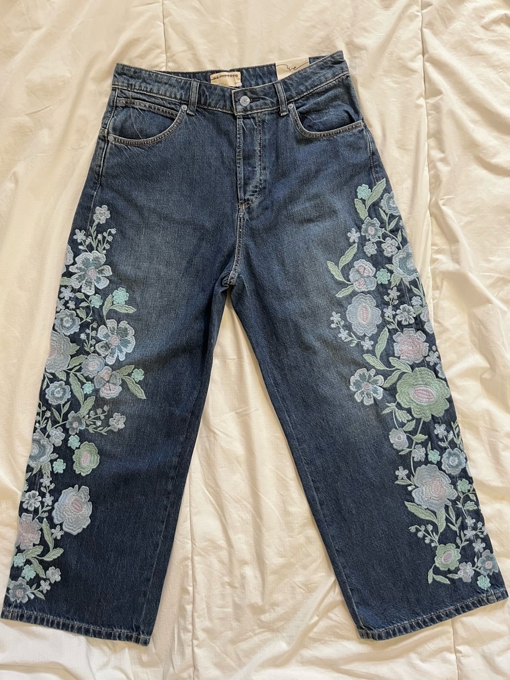 NWT Free People Willow Floral forget me not Embroidered jeans w 29 we the free - Picture 3 of 16